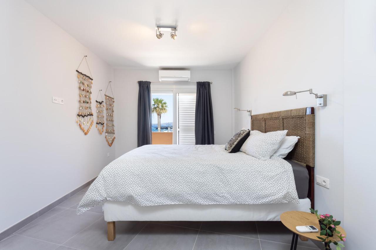 Home2book Design Sea Views Caletillas, Pool Apartment