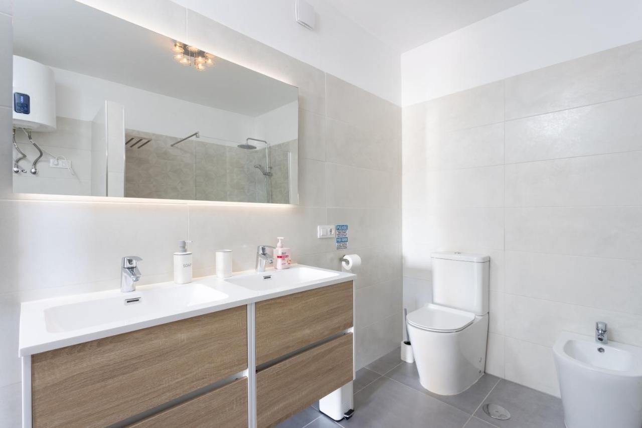 Home2book Design Sea Views Caletillas, Pool Apartment *